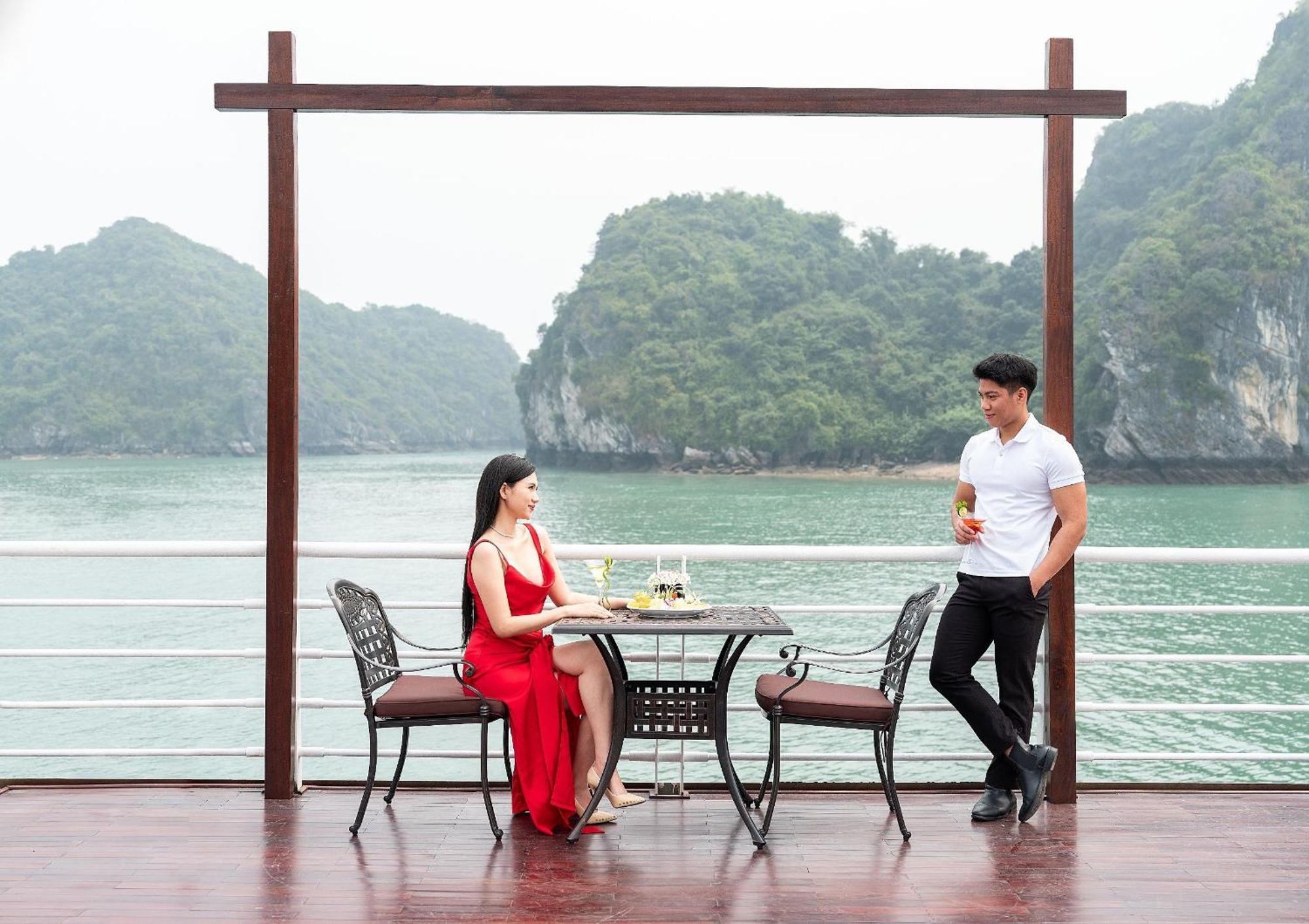 Quynh Yen Hotel Hạ Long Exterior foto